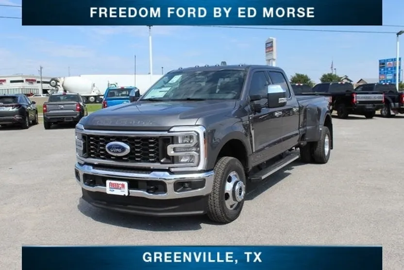 2026 Ford F-350 photo 1