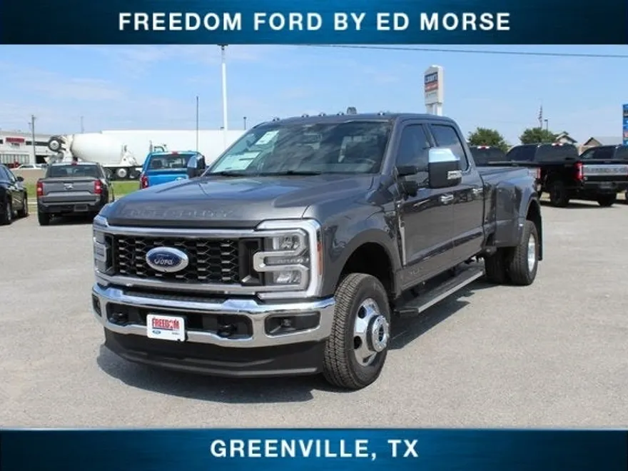 2026 Ford F-350 photo 1