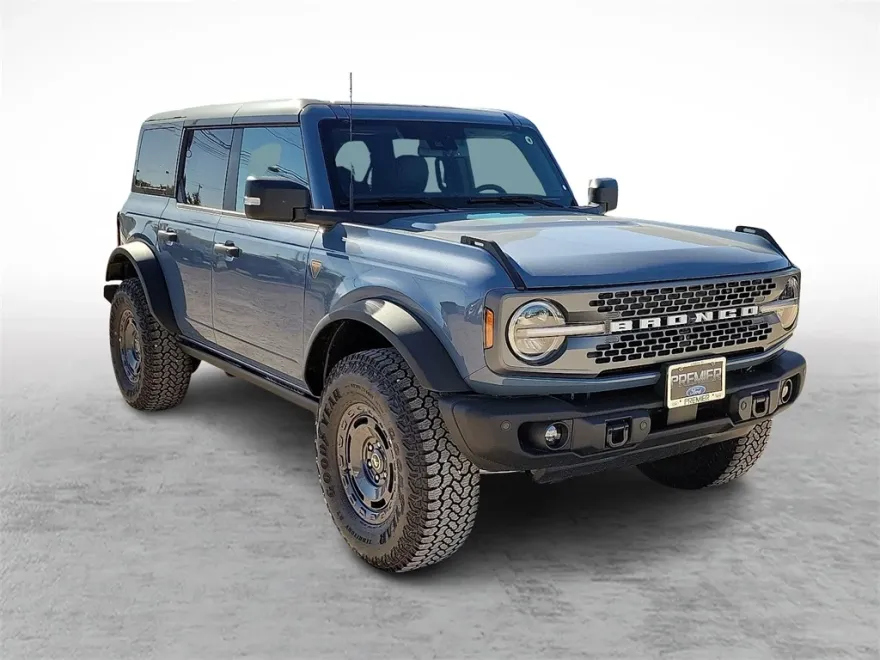 2025 Ford Bronco Badlands photo 1