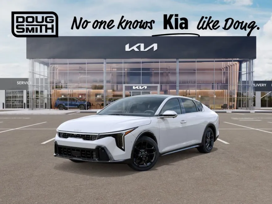 2025 Kia K4 GT-Line Turbo photo 1