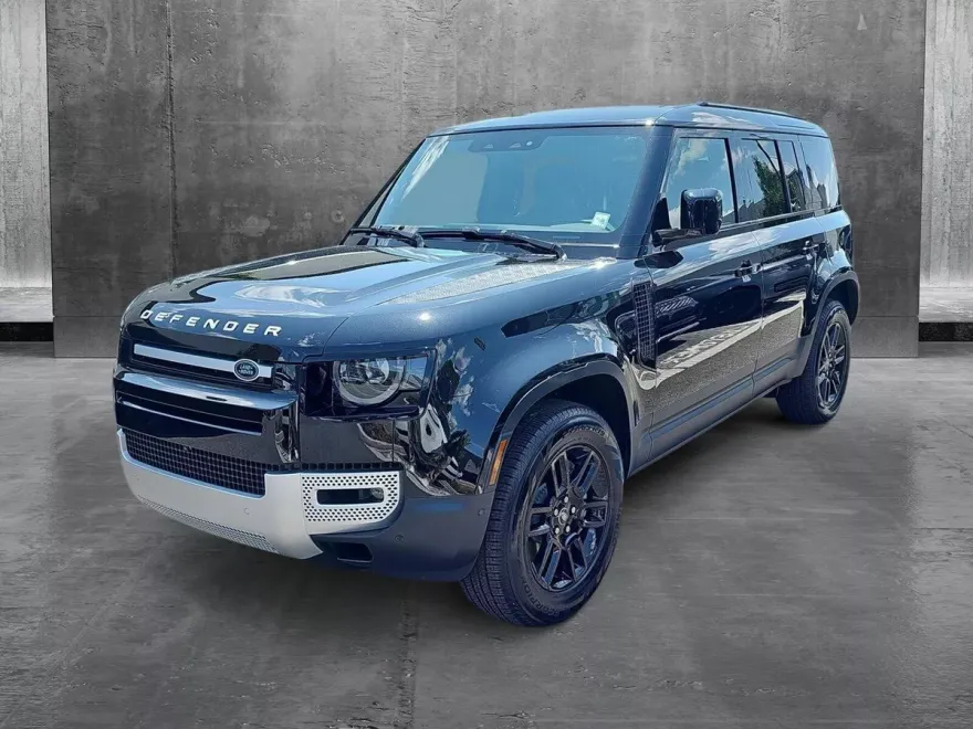 2025 Land Rover Defender 110 S photo 1