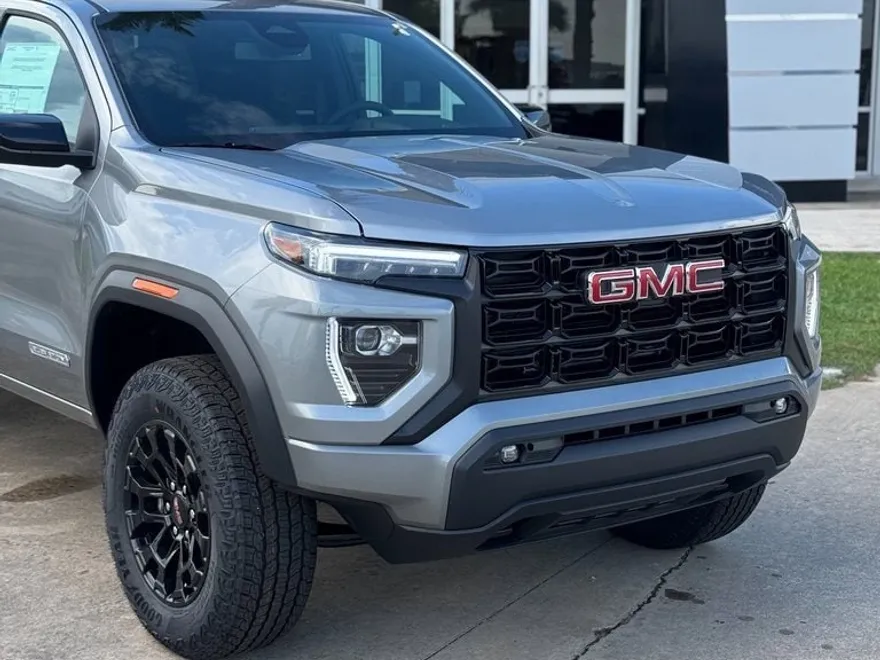 2026 Gmc Canyon Elevation photo 1