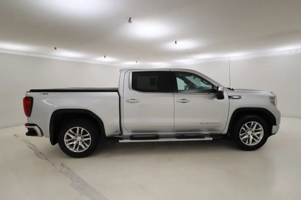 2021 Gmc Sierra 1500 SLT photo 1