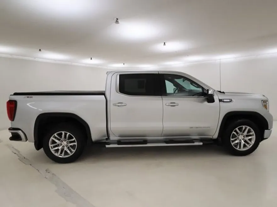 2021 Gmc Sierra 1500 SLT photo 1