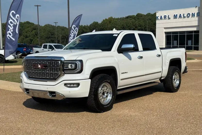 2018 Gmc Sierra 1500 Denali photo 1