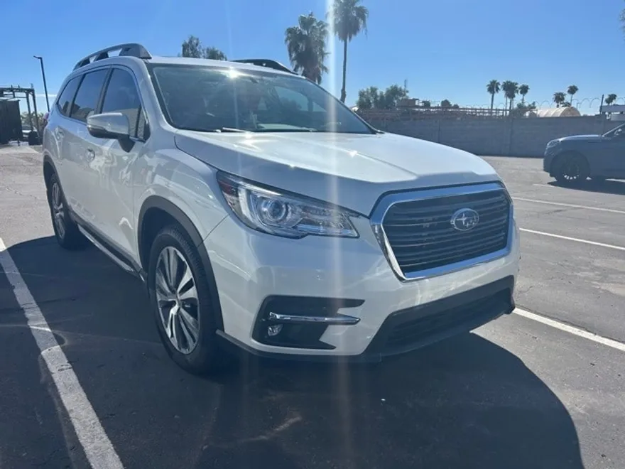 2022 Subaru Ascent Limited photo 1