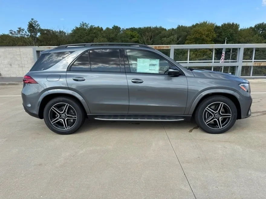 2026 Mercedes Benz GLE 350 4MATIC photo 1