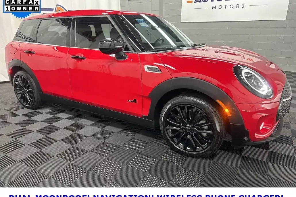 2023 Mini Clubman Base S ALL4 photo 1