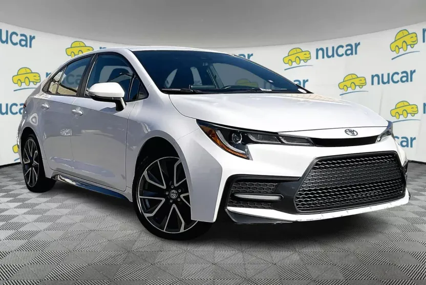 2021 Toyota Corolla SE photo 1