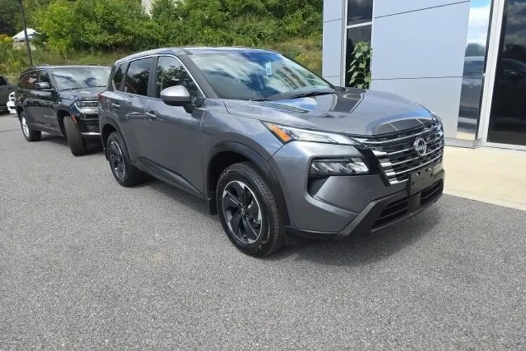 2025 Nissan Rogue SV photo 1