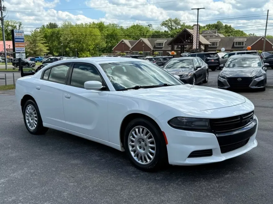 2018 Dodge Charger photo 1