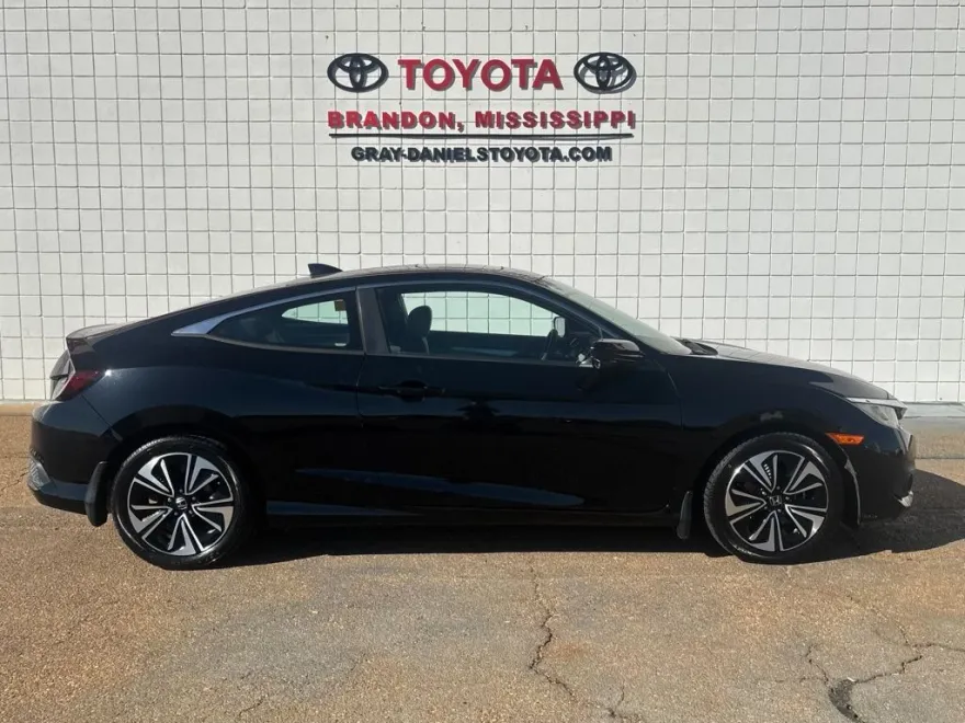 2016 Honda Civic EX-T photo 1