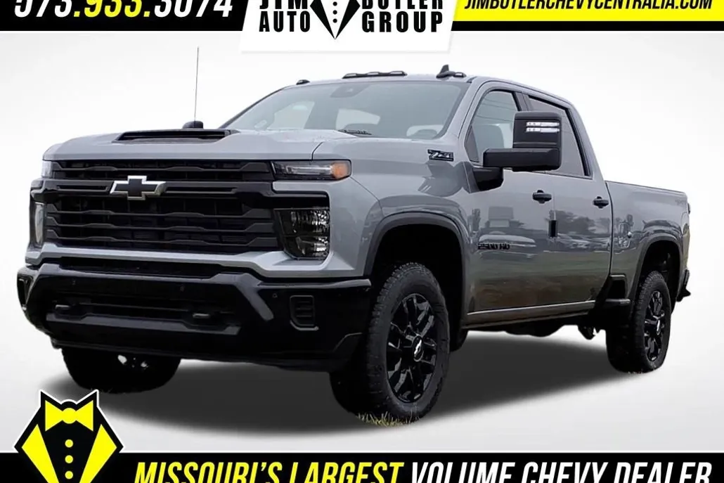 2026 Chevrolet Silverado 2500HD Custom photo 1