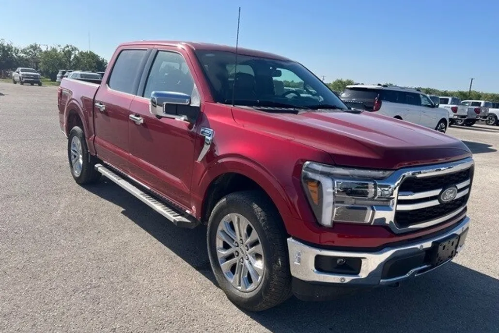 2025 Ford F-150 Lariat photo 1