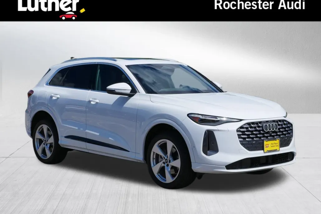 2025 Audi Q5 Premium Plus photo 1