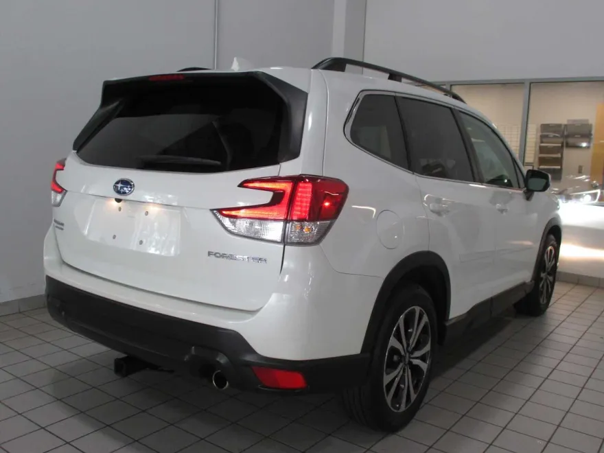 2019 Subaru Forester Limited photo 1