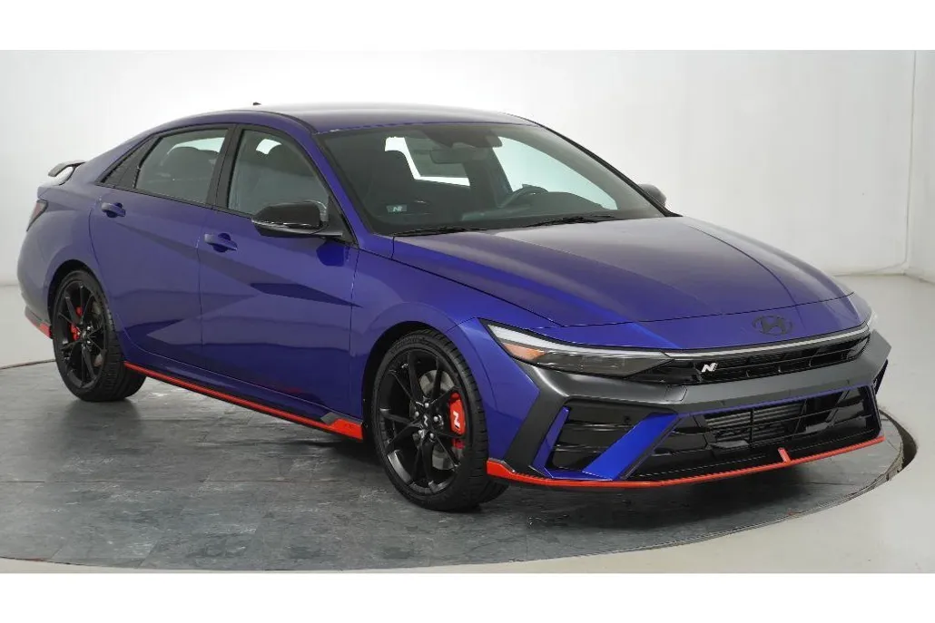 2025 Hyundai Elantra N photo 1