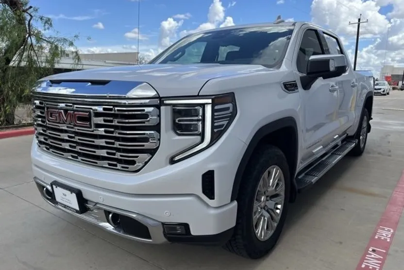 2024 Gmc Sierra 1500 Denali photo 1
