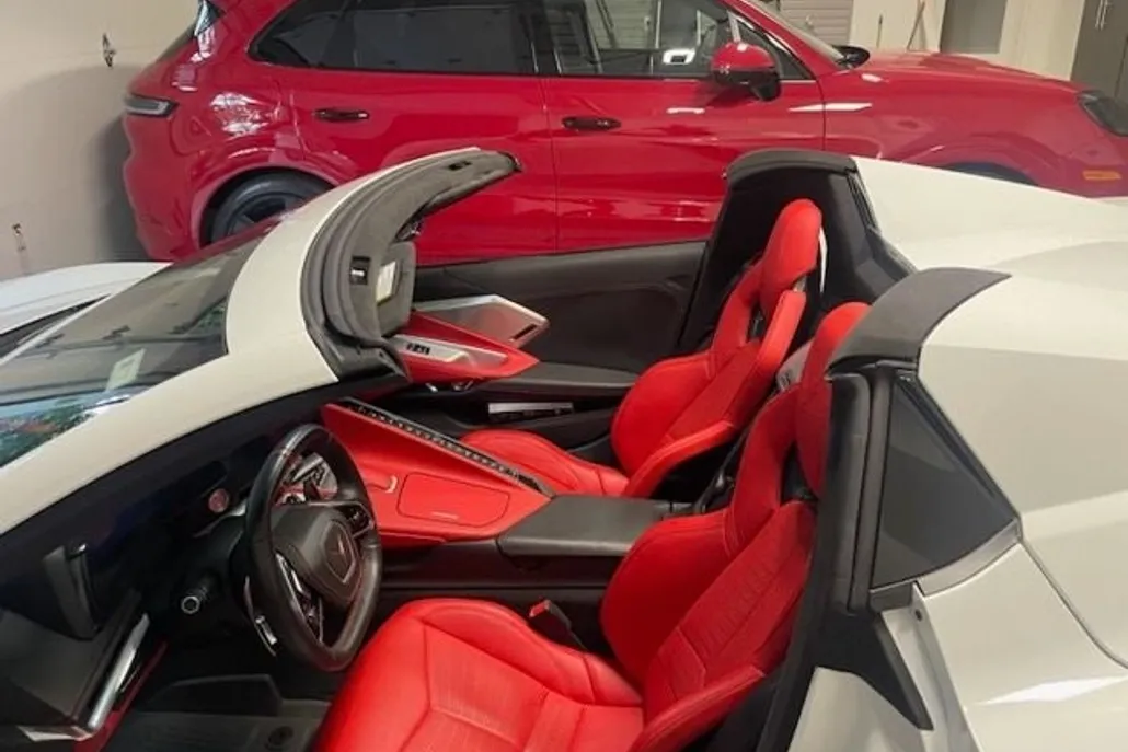 2021 Chevrolet Corvette Stingray 3LT photo 1