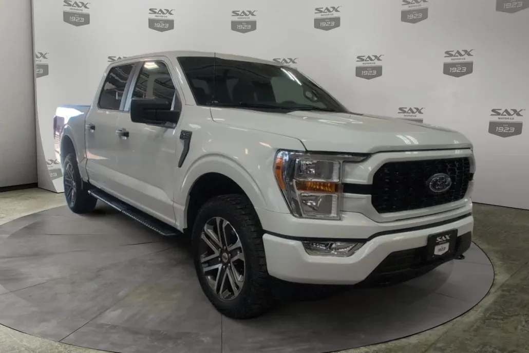 2021 Ford F-150 XL photo 1