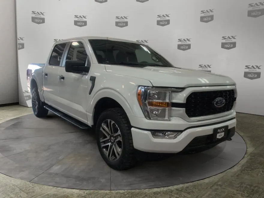2021 Ford F-150 XL photo 1