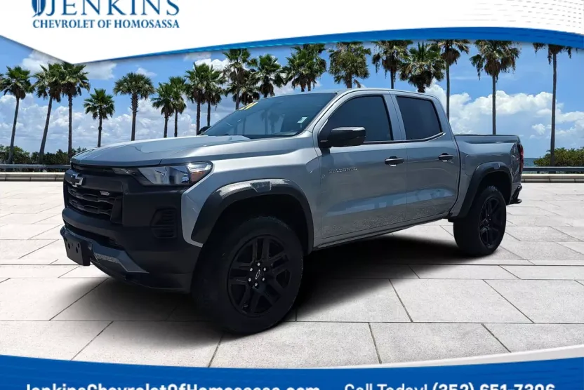 2024 Chevrolet Colorado Trail Boss photo 1