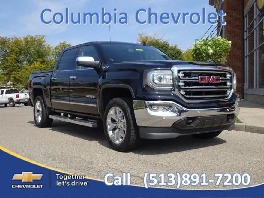2017 Gmc Sierra 1500 SLT photo 1