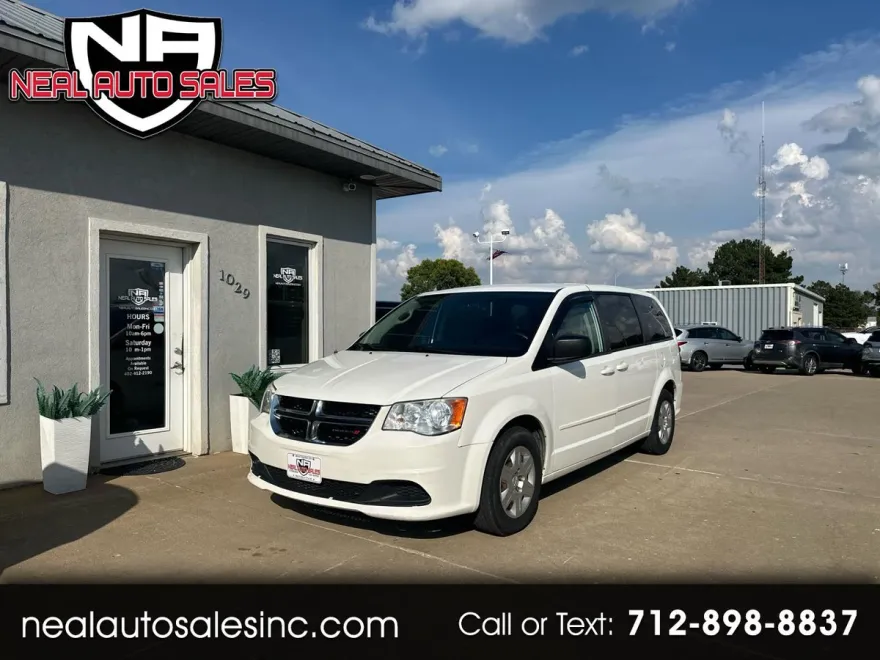2013 Dodge Grand Caravan SE photo 1
