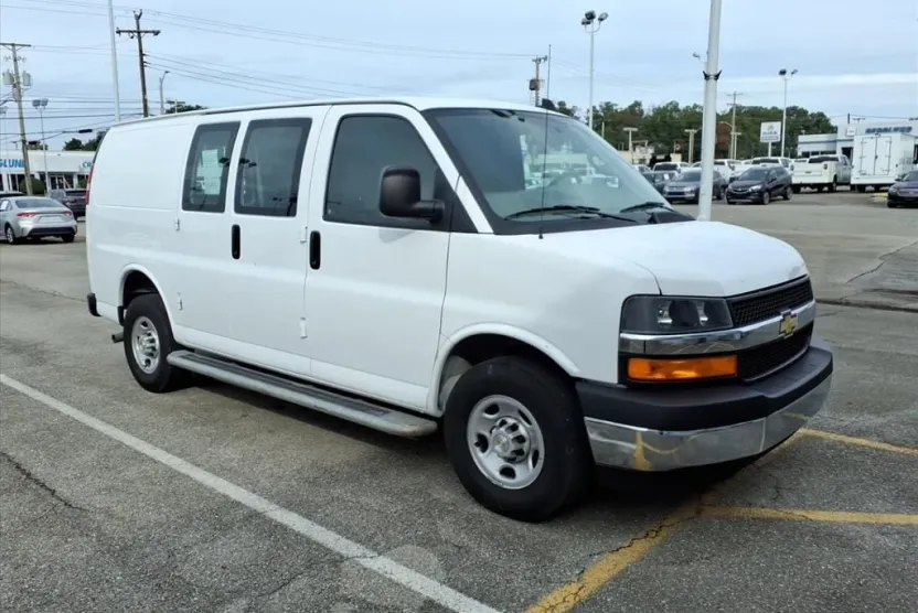 2023 Chevrolet Express Cargo 2500 Van photo 1