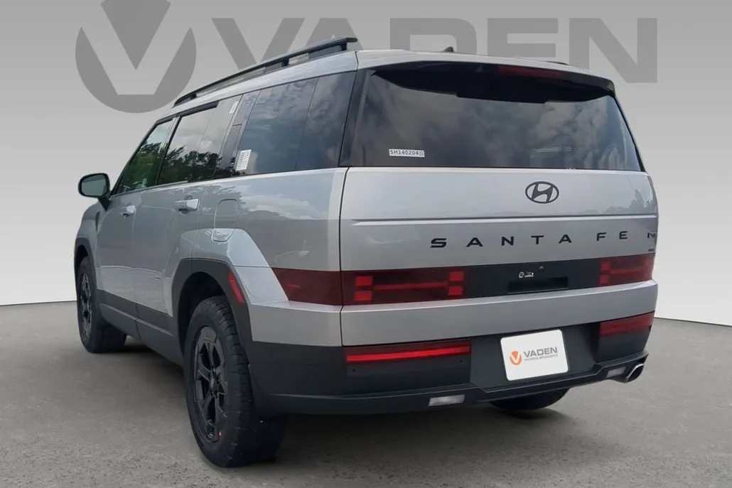 2025 Hyundai Santa Fe XRT photo 1