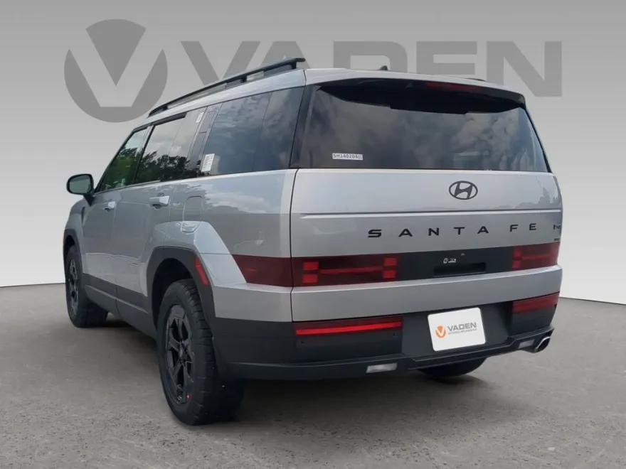 2025 Hyundai Santa Fe XRT photo 1