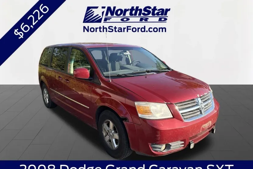 2008 Dodge Grand Caravan SXT photo 1