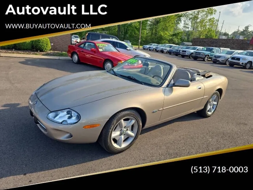 1997 Jaguar XK 8 photo 1
