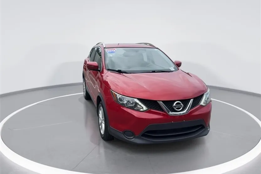 2018 Nissan Rogue Sport SV photo 1