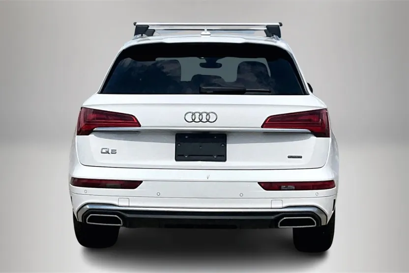 2023 Audi Q5 45 S line Premium photo 1