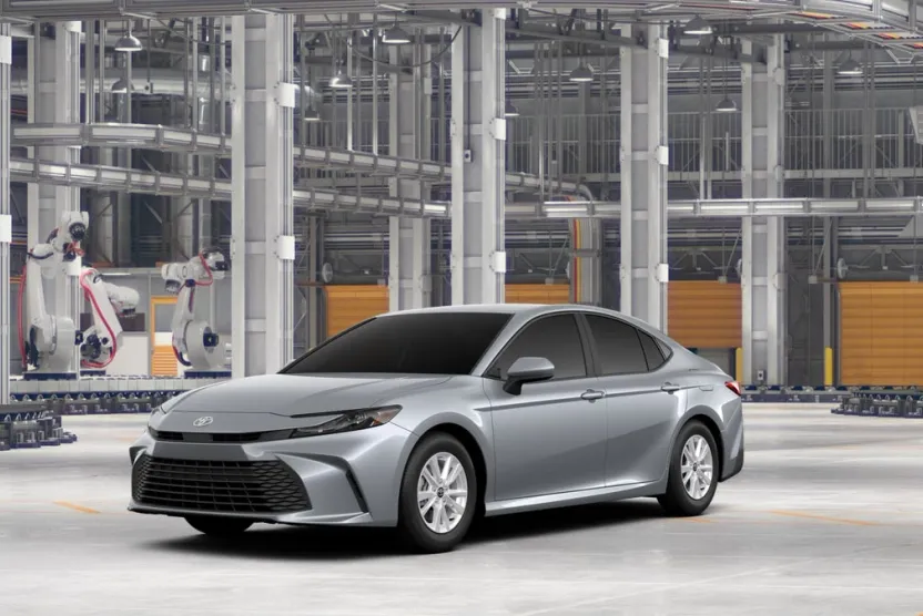 2026 Toyota Camry LE photo 1