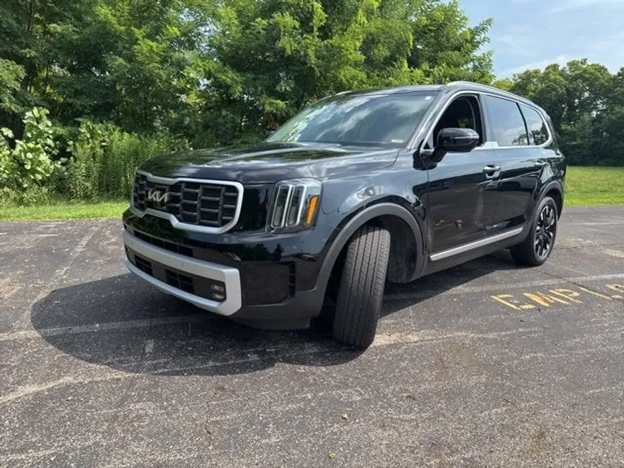 2024 Kia Telluride SX photo 1
