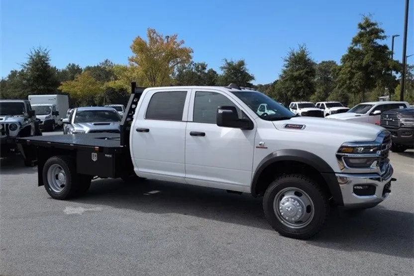 2025 Ram 4500 Tradesman photo 1
