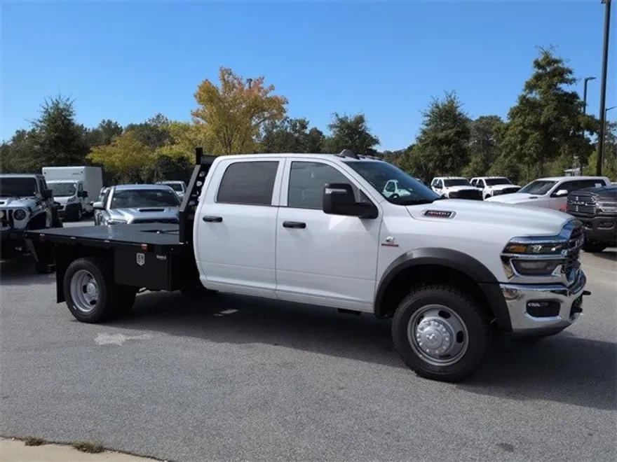 2025 Ram 4500 Tradesman photo 1
