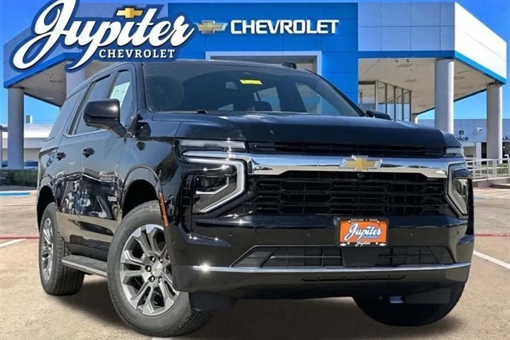 2025 Chevrolet Tahoe LS photo 1