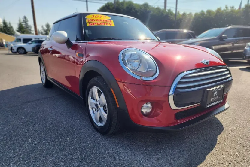 2015 Mini Cooper Hardtop 2 Door photo 1