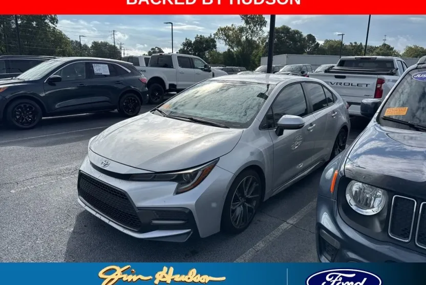 2020 Toyota Corolla SE photo 1