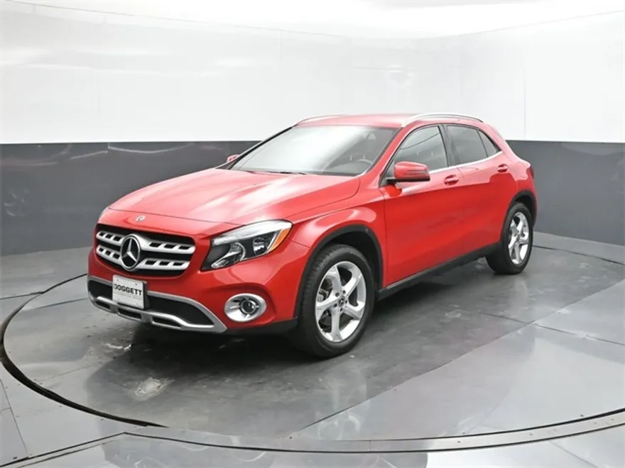 2019 Mercedes Benz GLA 250 photo 1