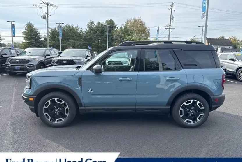 2022 Ford Bronco Sport Outer Banks photo 1