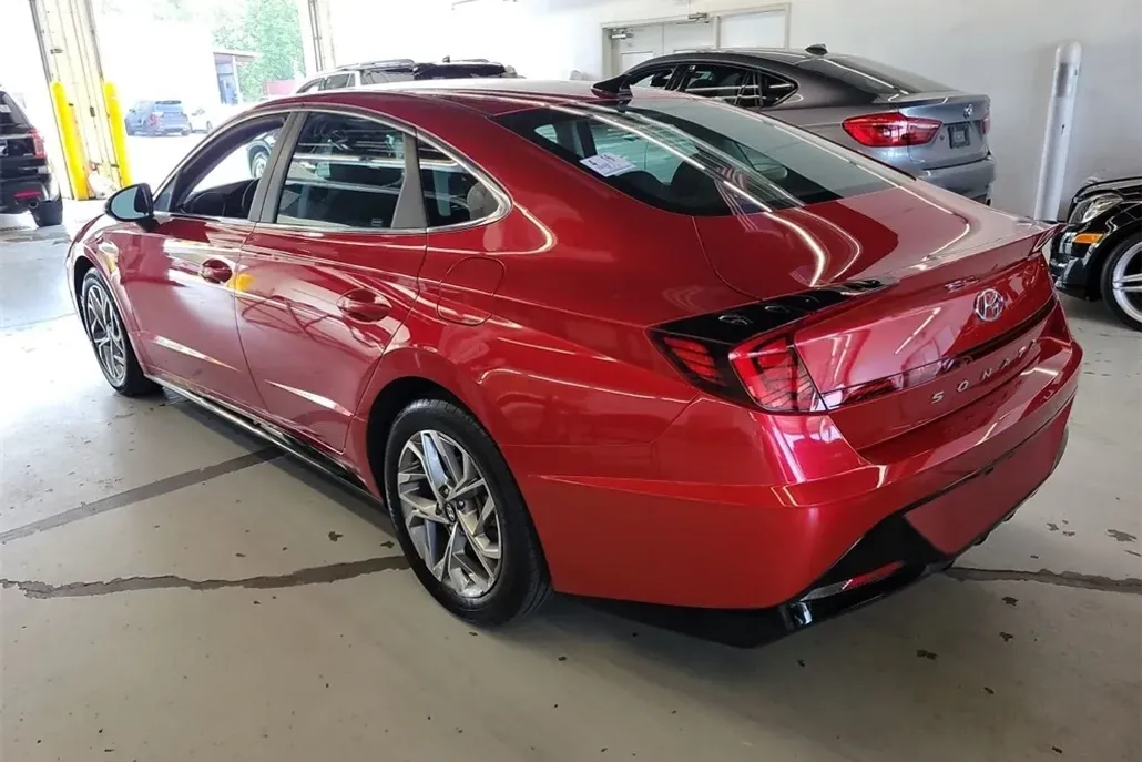 2020 Hyundai Sonata SEL photo 1