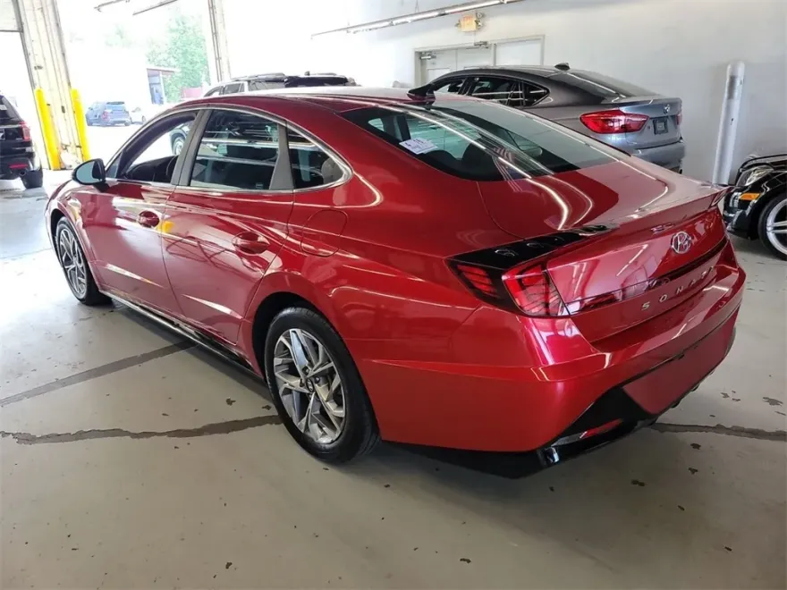 2020 Hyundai Sonata SEL photo 1