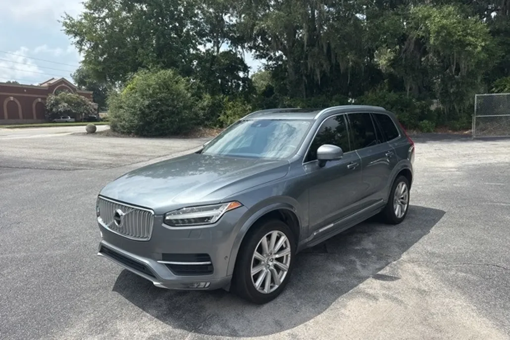 2018 Volvo XC90 T6 Inscription photo 1