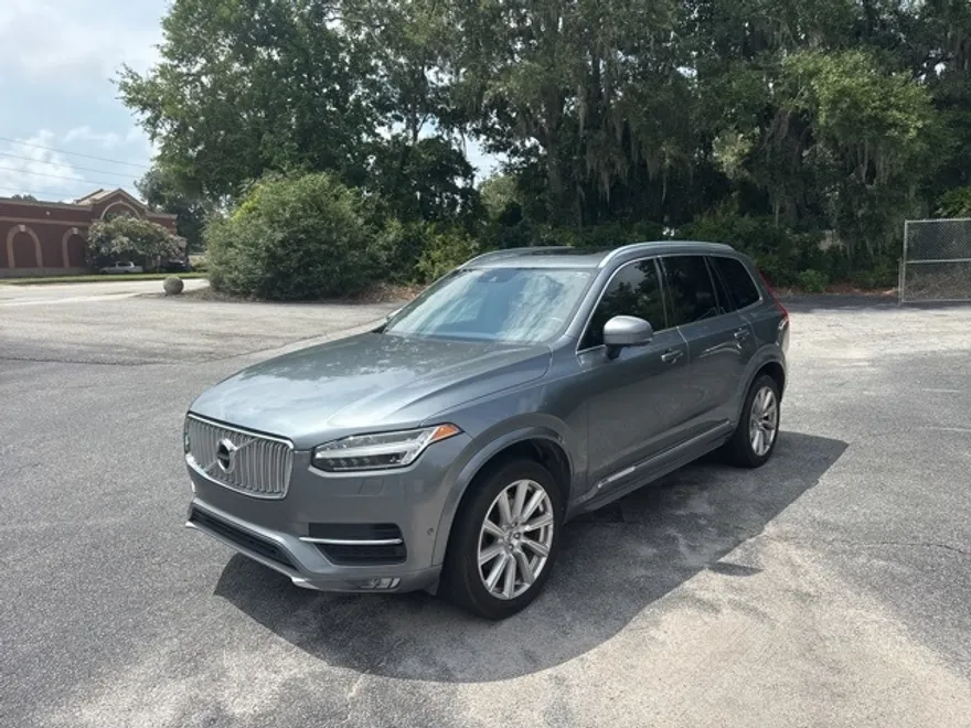 2018 Volvo XC90 T6 Inscription photo 1