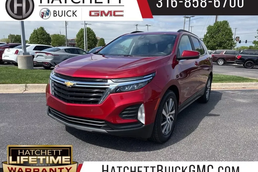 2022 Chevrolet Equinox LT photo 1