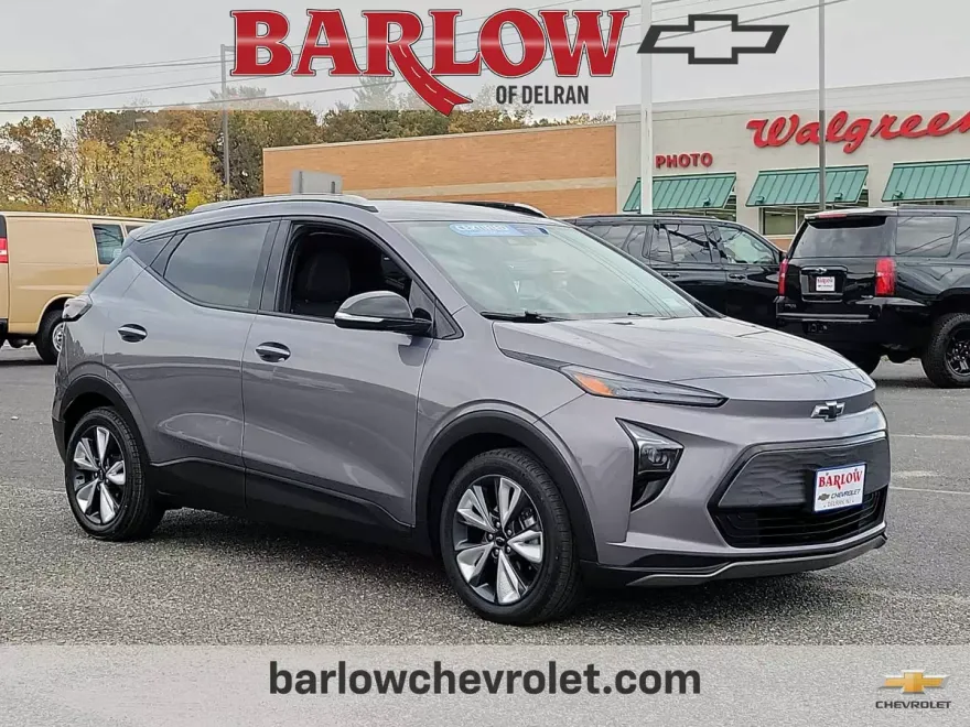 2022 Chevrolet Bolt EUV photo 1